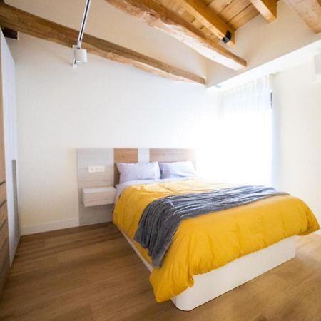 Apartamentos Mk77 Leon- Cantareros Luaran gambar