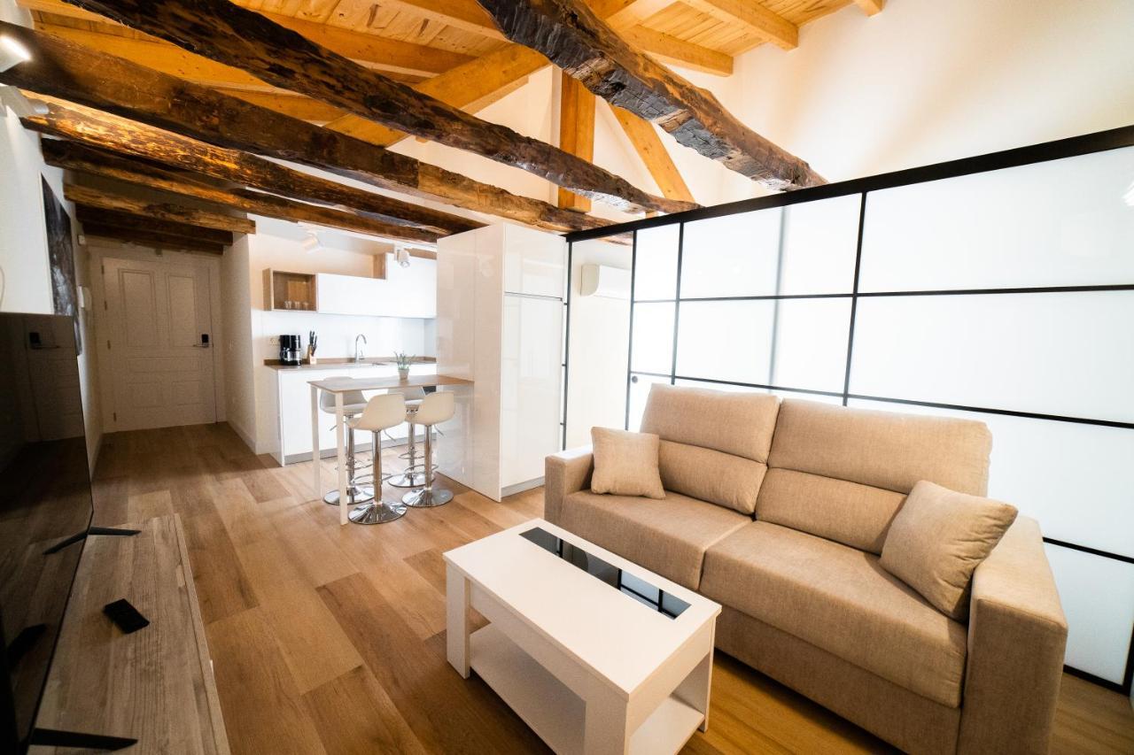Apartamentos Mk77 Leon- Cantareros Luaran gambar