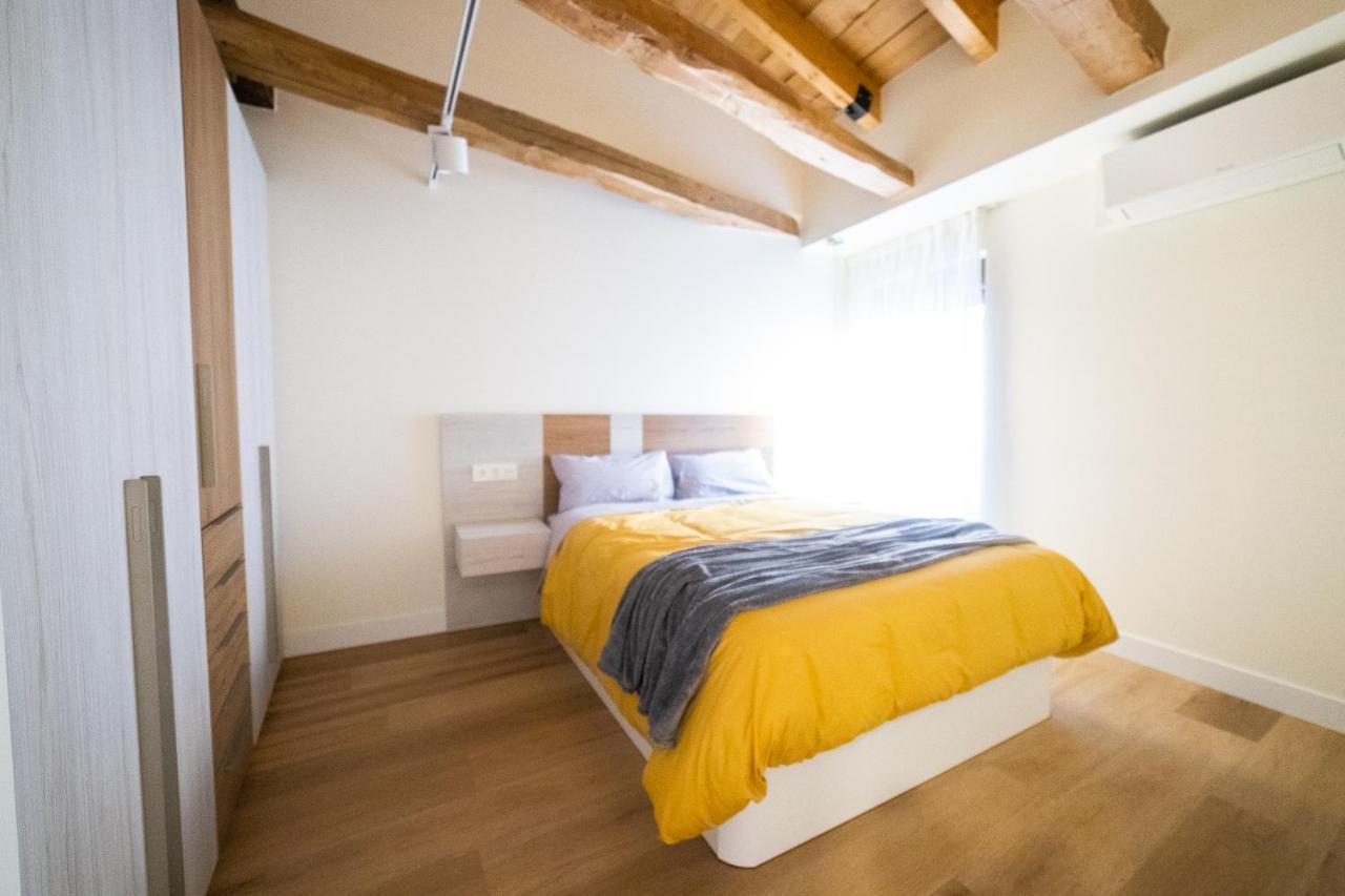 Apartamentos Mk77 Leon- Cantareros Luaran gambar