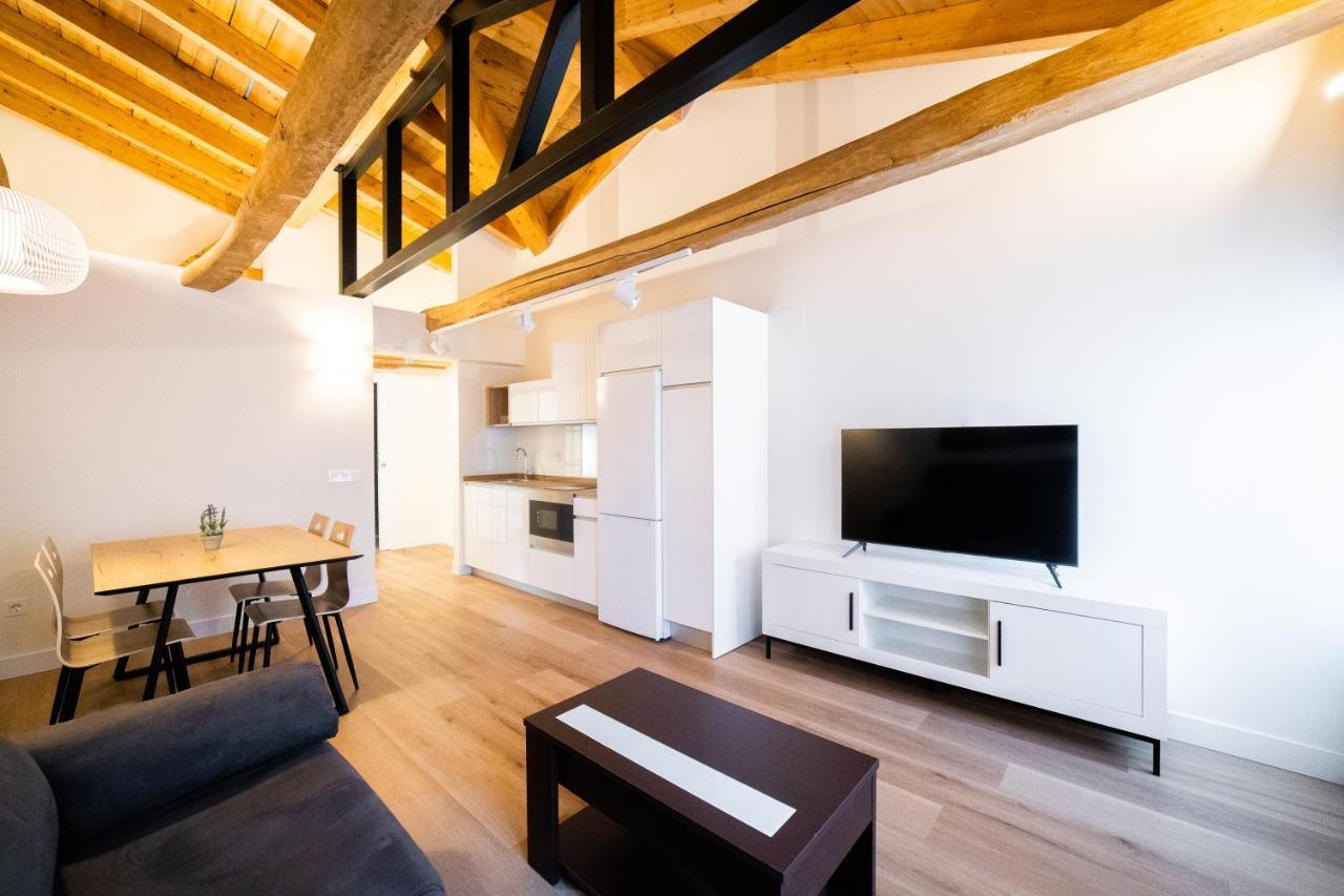 Apartamentos Mk77 Leon- Cantareros Luaran gambar