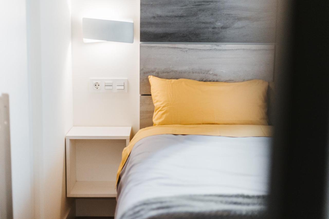 Apartamentos Mk77 Leon- Cantareros Luaran gambar
