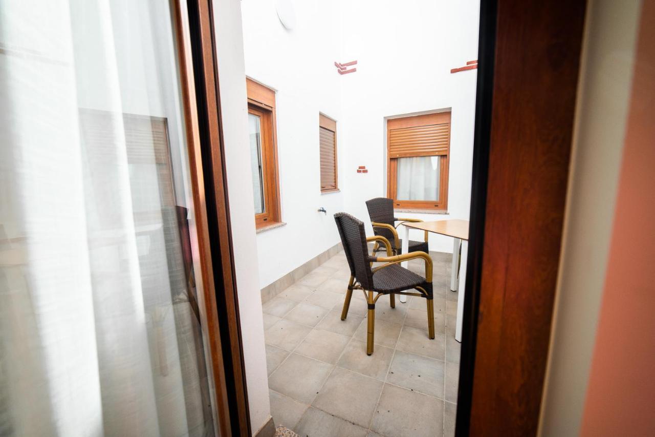 Apartamentos Mk77 Leon- Cantareros Luaran gambar